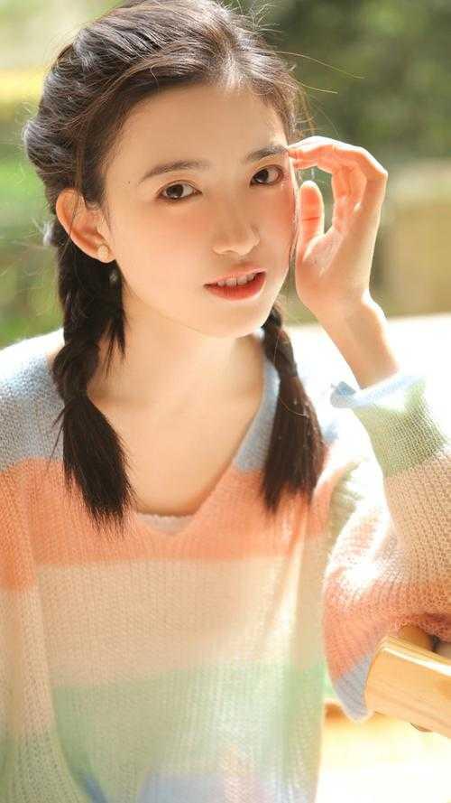 白谀江凡