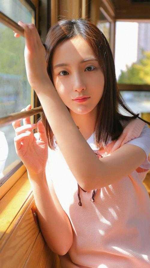 许莓薛岑