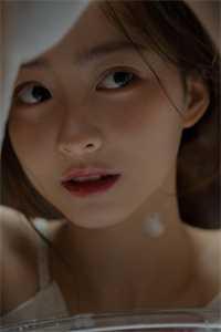苏璃夏荷