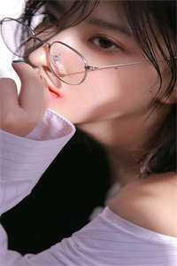 苏衣春魏保