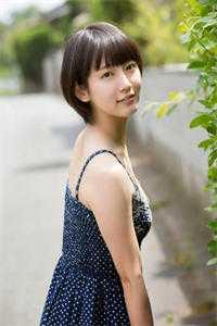 何逍遥何凌云