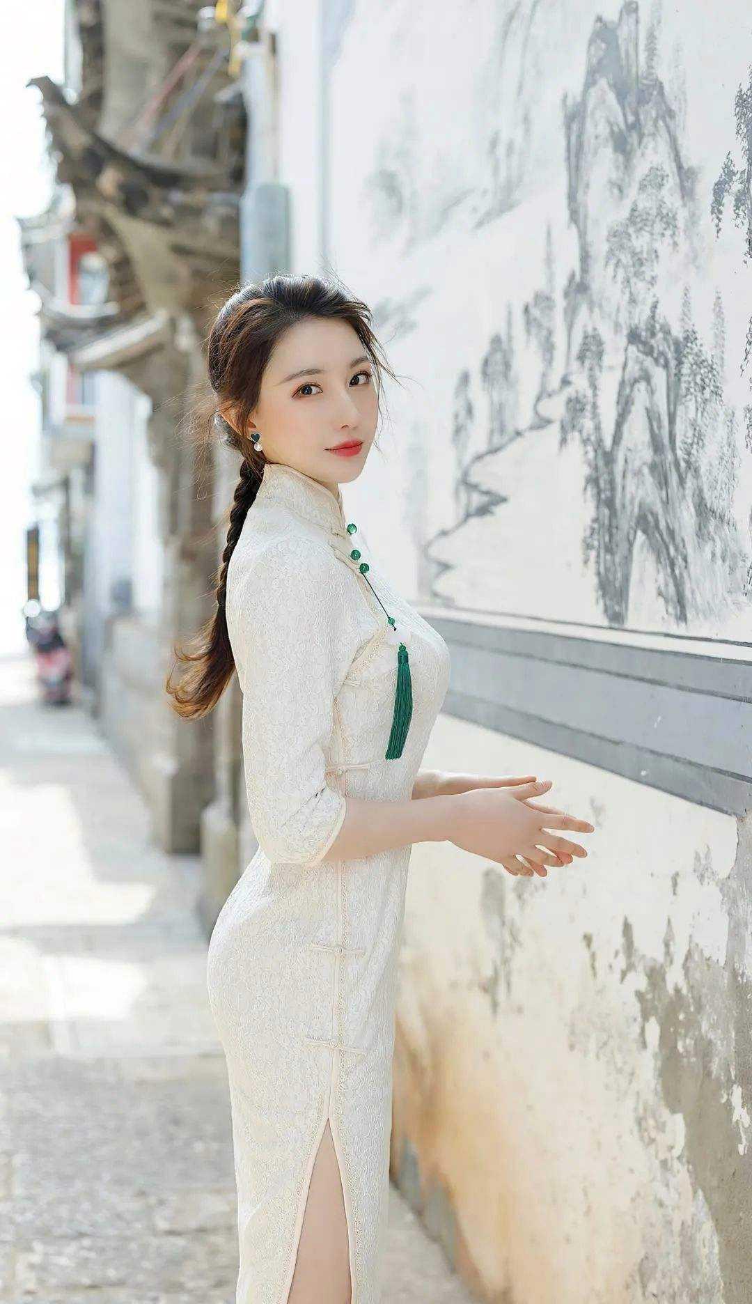 林婉罗烬