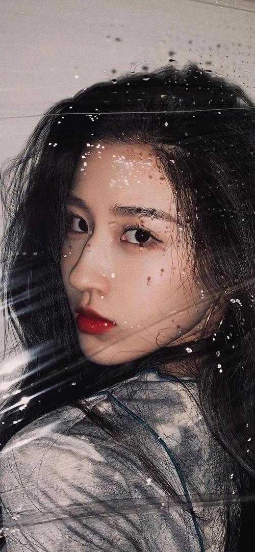 陈沅季庭深