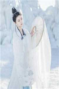 周鹤延邱楚婷