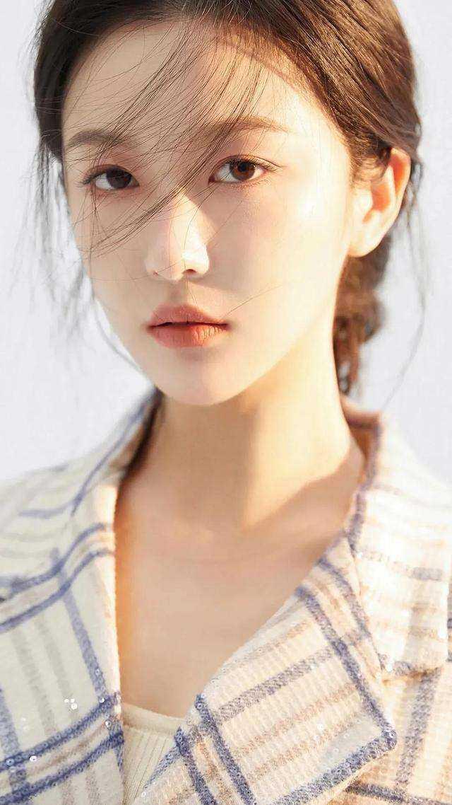 殷儿程弘天有