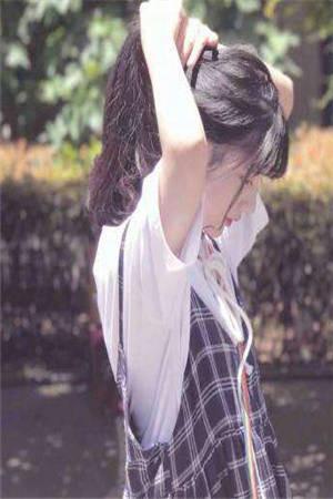 左行凤向燕莉